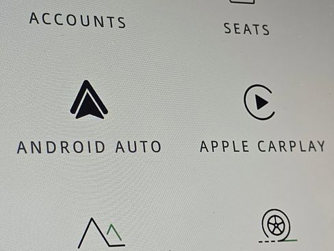 Used 2024 Land Rover Range Rover Sport Dynamic SE image 5