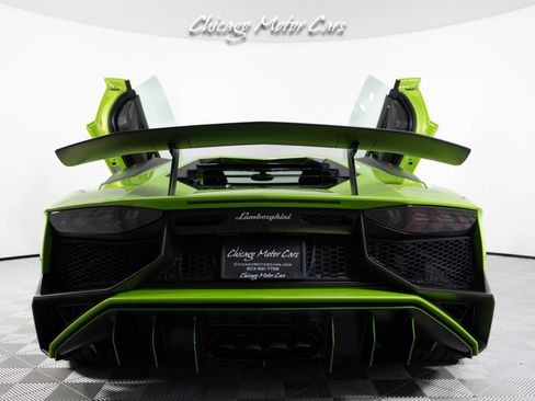 Used 2016 Lamborghini Aventador LP 750-4 Superveloce image 24