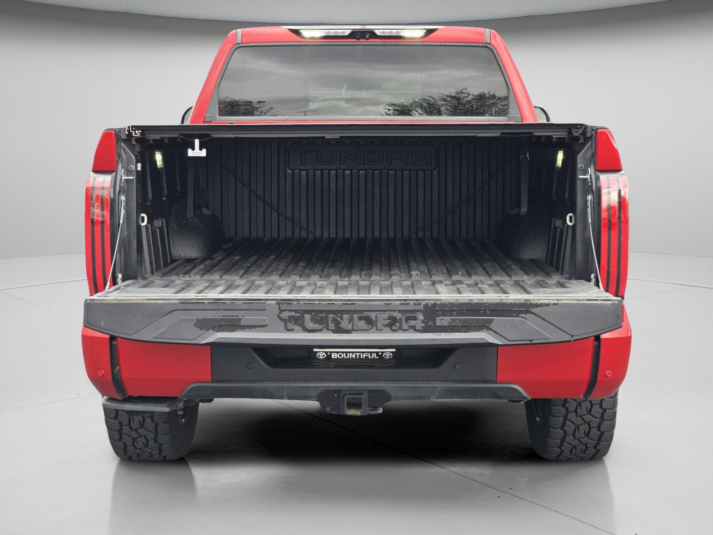 Used 2025 Toyota Tundra Platinum AWD/4WD image 29