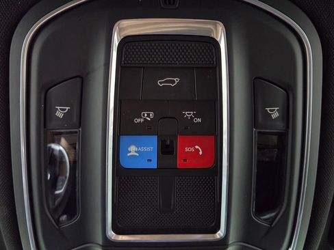 Used 2023 Jeep Grand Cherokee L Laredo AWD/4WD image 29