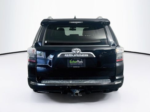 Used 2015 Toyota 4Runner Limited RWD image 7