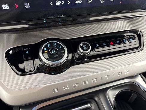 New 2026 Ford Expedition Max Active RWD image 26