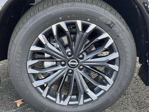 New 2026 Nissan Rogue Platinum image 6