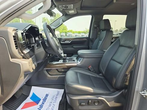 New 2026 Chevrolet Silverado 1500 LT Trail Boss w/ LT Trail Boss Premium Package AWD/4WD image 12