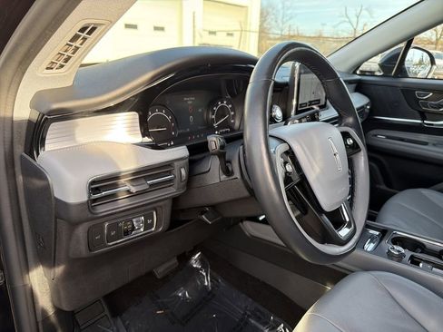 Certified 2022 Lincoln Corsair AWD w/ Premium Package image 20