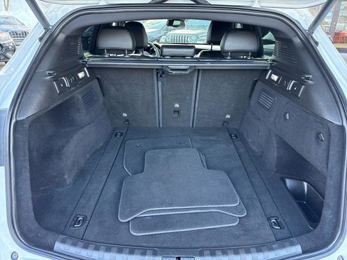 Used 2022 Alfa Romeo Stelvio Veloce image 18