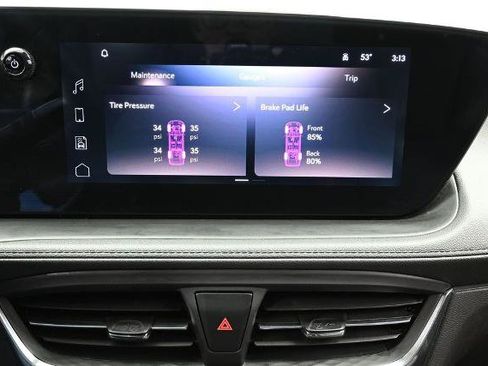 Used 2025 Buick Encore GX Preferred AWD/4WD image 28