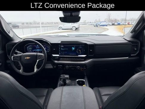 Used 2023 Chevrolet Silverado 1500 LTZ w/ LTZ Premium Package image 7