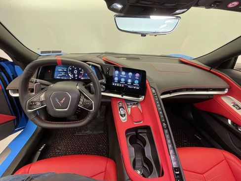 Used 2022 Chevrolet Corvette Stingray Preferred Cpe w/ Battery Protection Package image 22