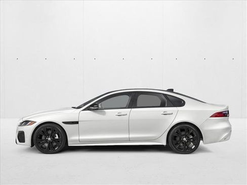 New 2024 Jaguar XF R-Dynamic SE image 3