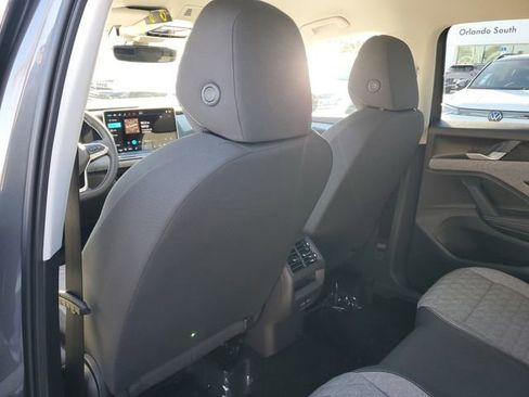 New 2026 Volkswagen Tiguan S image 8