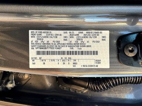 New 2026 Ford F250 Lariat w/ Black Appearance Package image 8