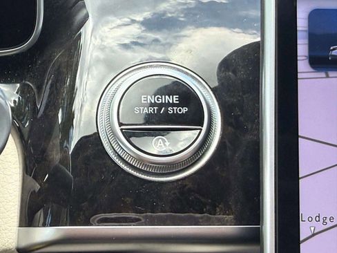 Used 2023 Mercedes-Benz S 500 4MATIC image 50