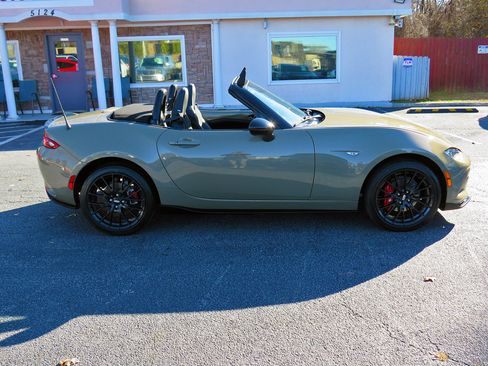 Used 2023 MAZDA MX-5 Miata Club w/ Brembo/BBS Recaro Package image 10