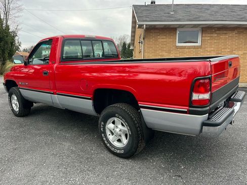 Used 1997 Dodge Ram 1500 Truck 4x4 Regular Cab image 5