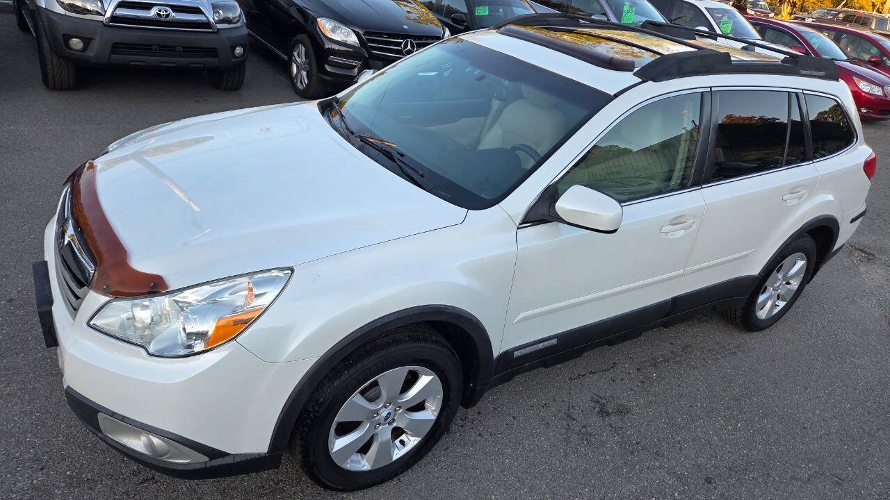 Used 2012 Subaru Outback 2.5i Limited AWD/4WD image 5