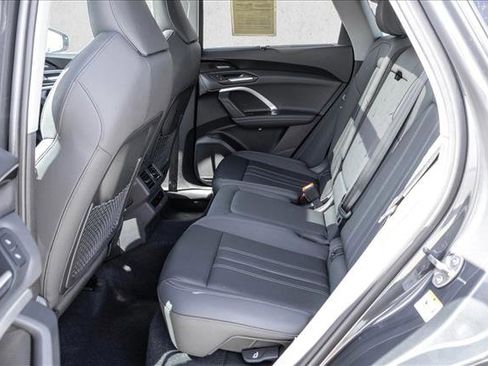 Certified 2025 Audi Q5 Premium Plus AWD/4WD image 22