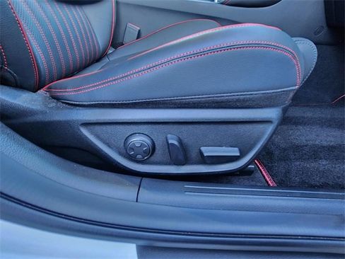 Used 2025 Genesis G70 2.5T w/ Sport Prestige Package image 23