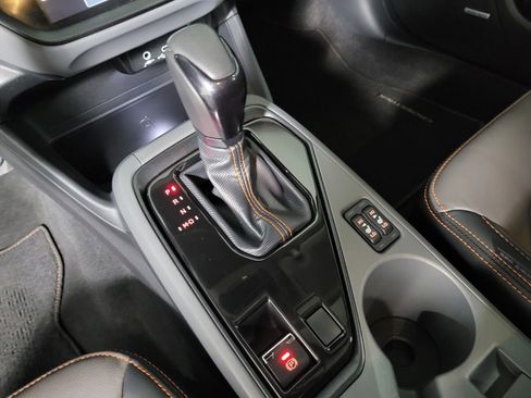 Certified 2025 Subaru Crosstrek 2.5i Limited w/ Popular Package #4A image 30