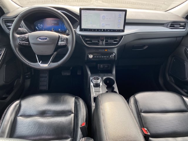 Used 2024 Ford Escape Platinum AWD/4WD image 5