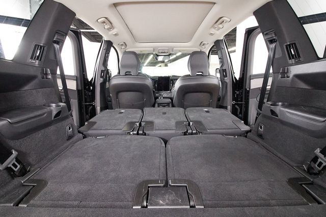 Used 2026 Volvo XC90 B6 Ultra AWD/4WD image 29