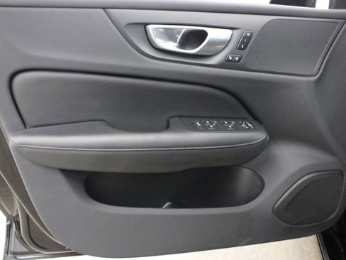 Used 2024 Volvo S60 B5 Plus AWD/4WD image 18