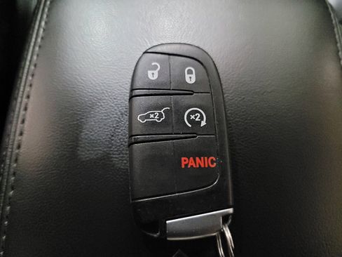 Used 2021 Jeep Grand Cherokee Limited X AWD/4WD image 32