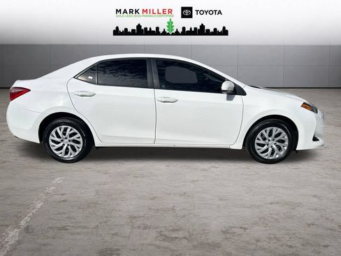 Certified 2017 Toyota Corolla LE w/ Carpet Mat Package (TMS) FWD image 6