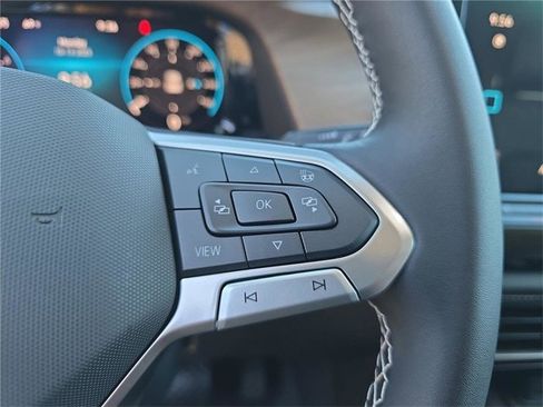 New 2026 Volkswagen Atlas SE image 25