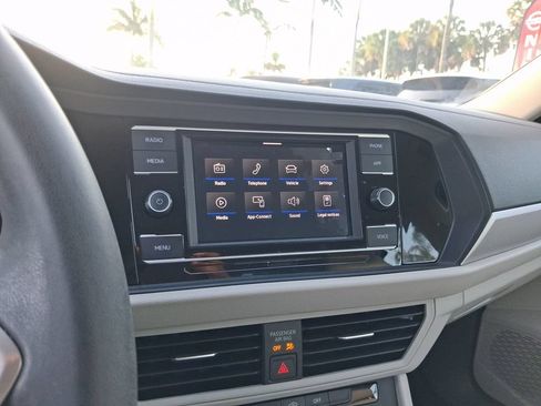 Used 2024 Volkswagen Jetta S FWD image 20