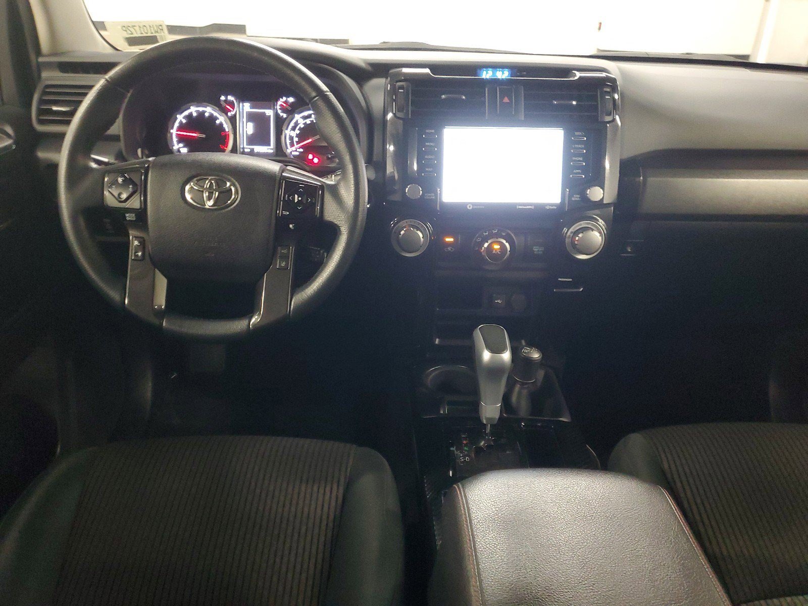 Used 2021 Toyota 4Runner TRD Off-Road AWD/4WD image 12