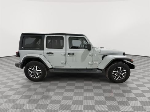 Used 2024 Jeep Wrangler Sahara w/ Technology Group image 4