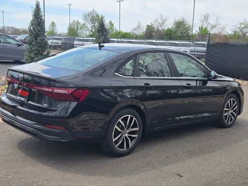 New 2026 Volkswagen Jetta SE FWD image 5