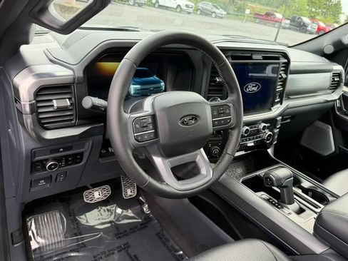 Used 2025 Ford F150 Lariat w/ Equipment Group 502A High AWD/4WD image 11