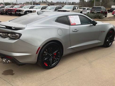 Used 2024 Chevrolet Camaro SS w/ Redline Edition image 8