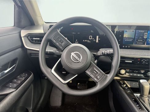 New 2026 Nissan Kicks SV w/ Cold Weather Package image 12