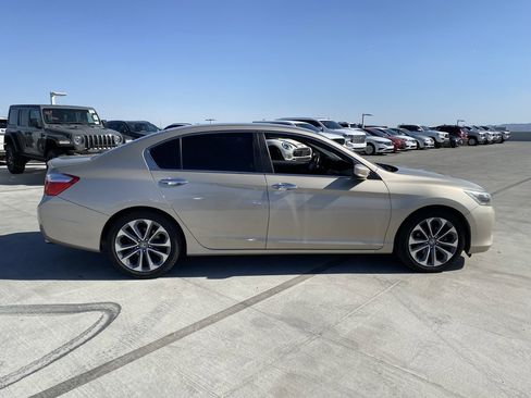 Used 2014 Honda Accord Sport image 3