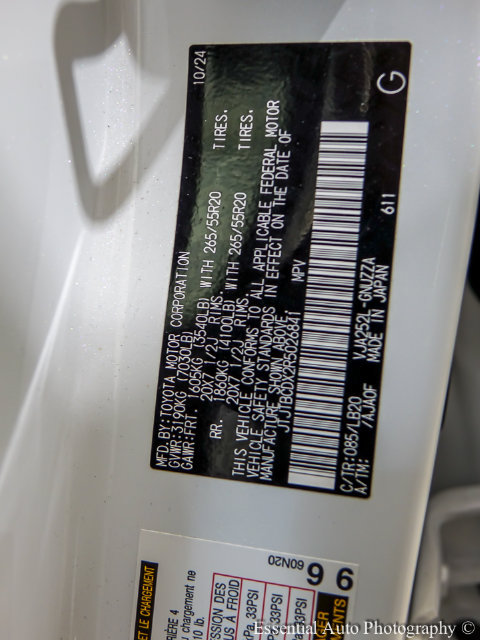 Used 2024 Lexus GX 550 w/ Accessory Package (Z1) AWD/4WD image 29