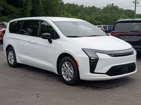 New 2027 Chrysler Pacifica Select FWD image 2