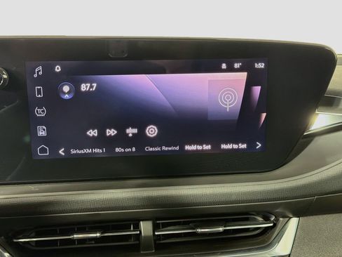 Used 2026 Buick Envista Preferred FWD image 19