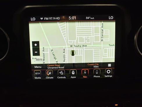 Used 2020 Jeep Wrangler Unlimited Sahara AWD/4WD image 28
