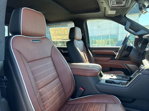 New 2026 GMC Sierra 3500 Denali Ultimate image 26