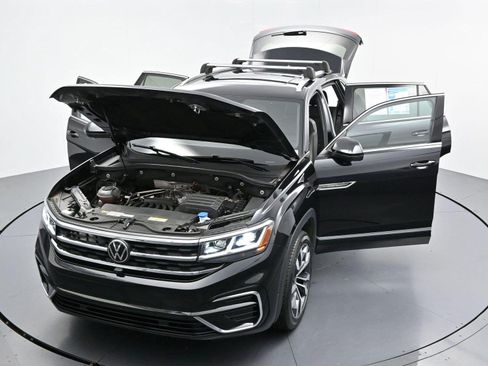Used 2023 Volkswagen Atlas Cross Sport SEL Premium R-Line AWD/4WD image 49