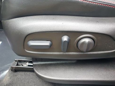 Certified 2023 Chevrolet Equinox RS w/ LPO, Floor Liner Package image 21