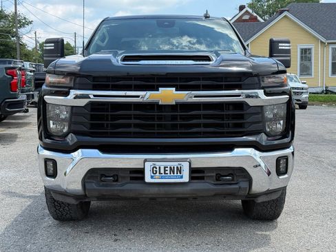 Used 2024 Chevrolet Silverado 2500 LT AWD/4WD image 10