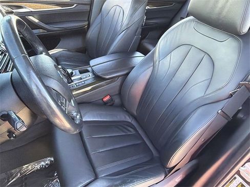 Used 2015 BMW X5 xDrive50i image 20