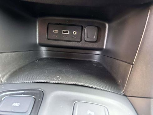 Used 2022 Chevrolet Equinox RS w/ LPO, Floor Liner Package image 26