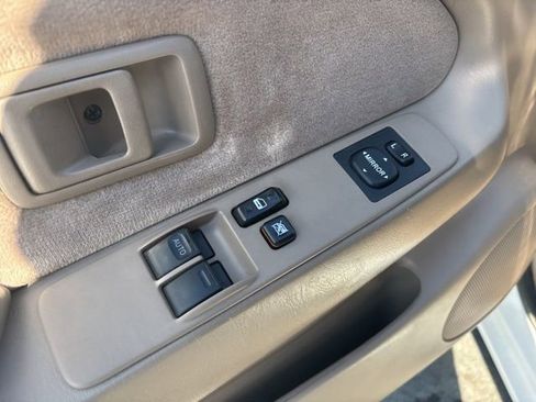 Used 2004 Toyota Tacoma 4x4 Xtracab V6 image 31