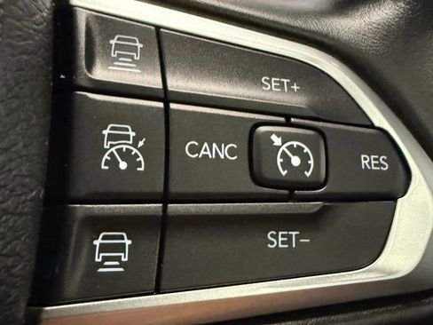 Used 2022 Jeep Compass Limited w/ Sun and Sound Group image 32