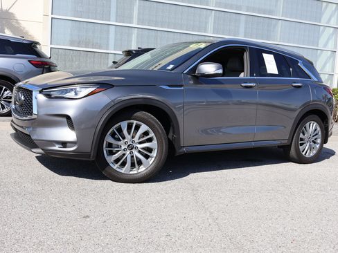 Certified 2023 INFINITI QX50 Luxe image 1